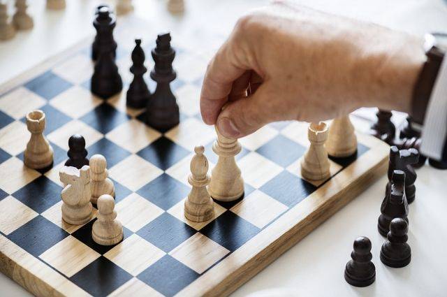 Играть в шахматы умеют более половины россиян – опрос