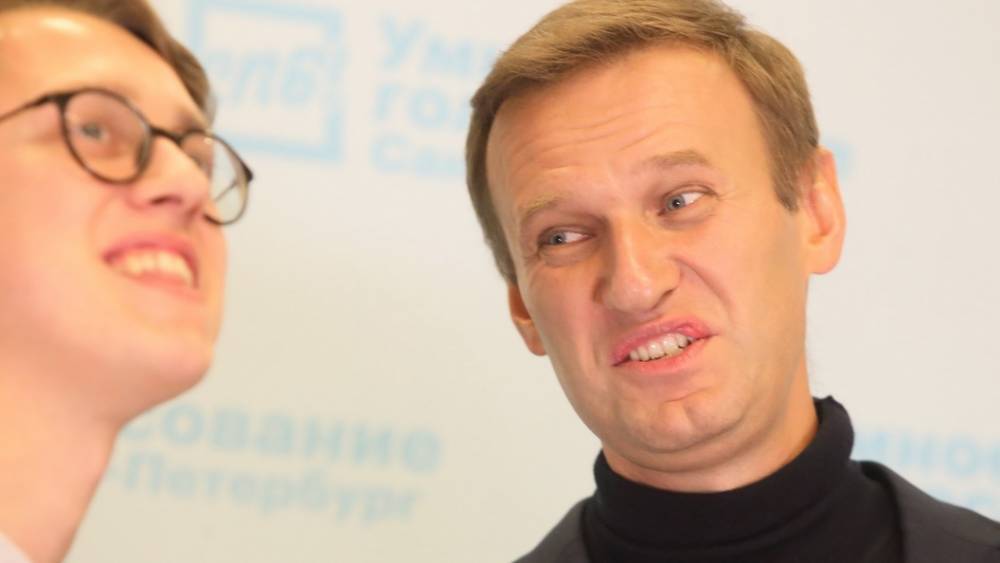 Привилегия только одна: Адвокат в цифрах показал Навальному, что не так с его "сенсацией" о Соловьеве