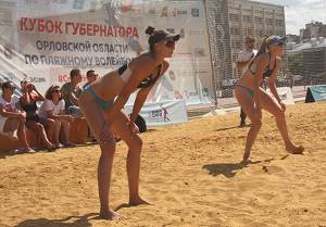 Период пляжного волейбола на главной площади Орла завершился