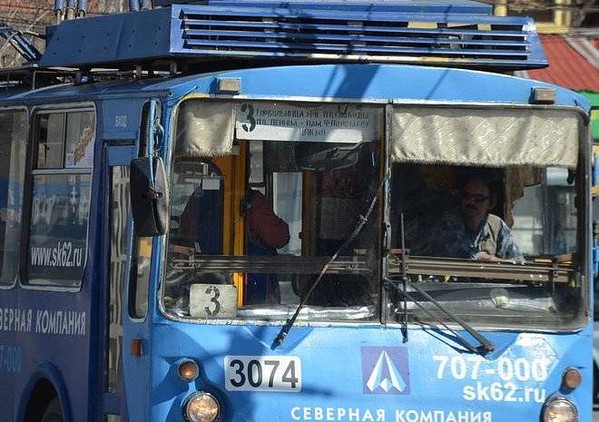 Из-за ремонта на улице Грибоедова изменилась схема движения транспорта