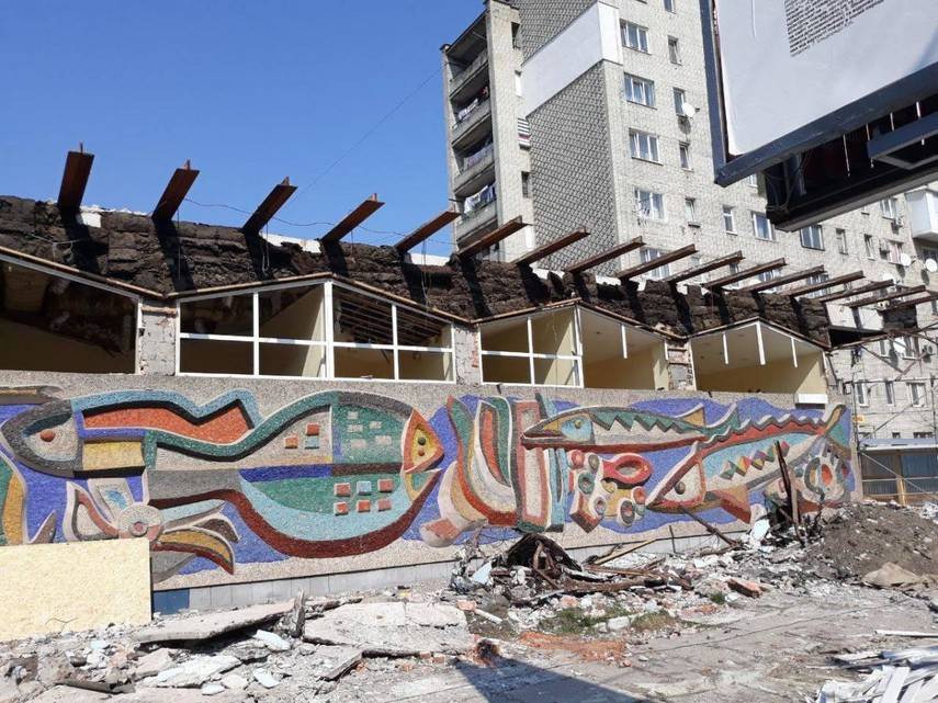 Во Львове после уничтожения мозаики конца ХХ века компании отменили условия под строительство