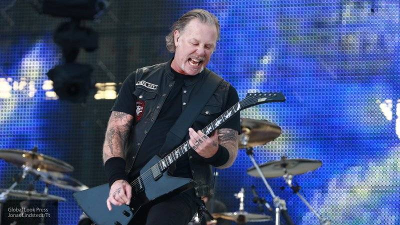 Организаторы концерта Metallica в Москве рассказали, почему группа исполнила песню Цоя
