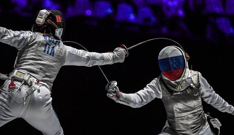 Донская рапиристка Лариса Коробейникова в составе сборной России стала чемпионкой мира