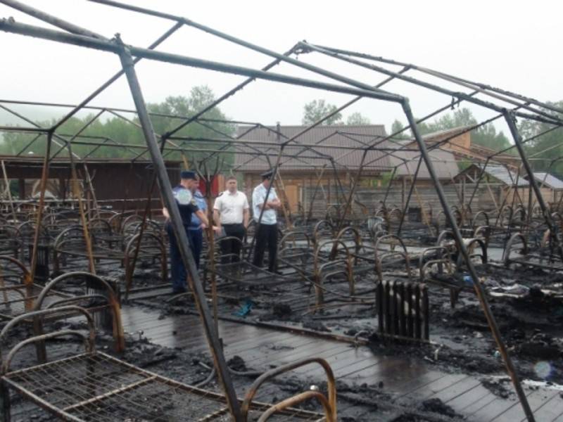 Спасатель озвучил версию возникновения пожара в лагере под Хабаровском