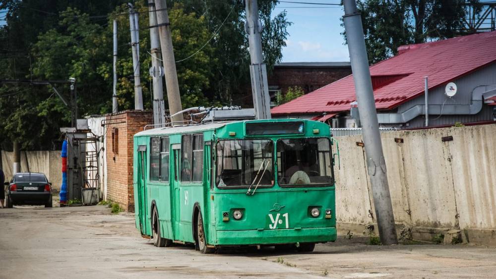 В Новосибирске из-за шутки в троллейбусном депо погибла женщина – РИА «7 новостей»
