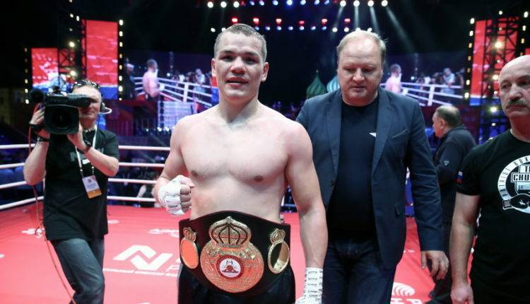 Федор Чудинов защитил титул континентального чемпиона WBA