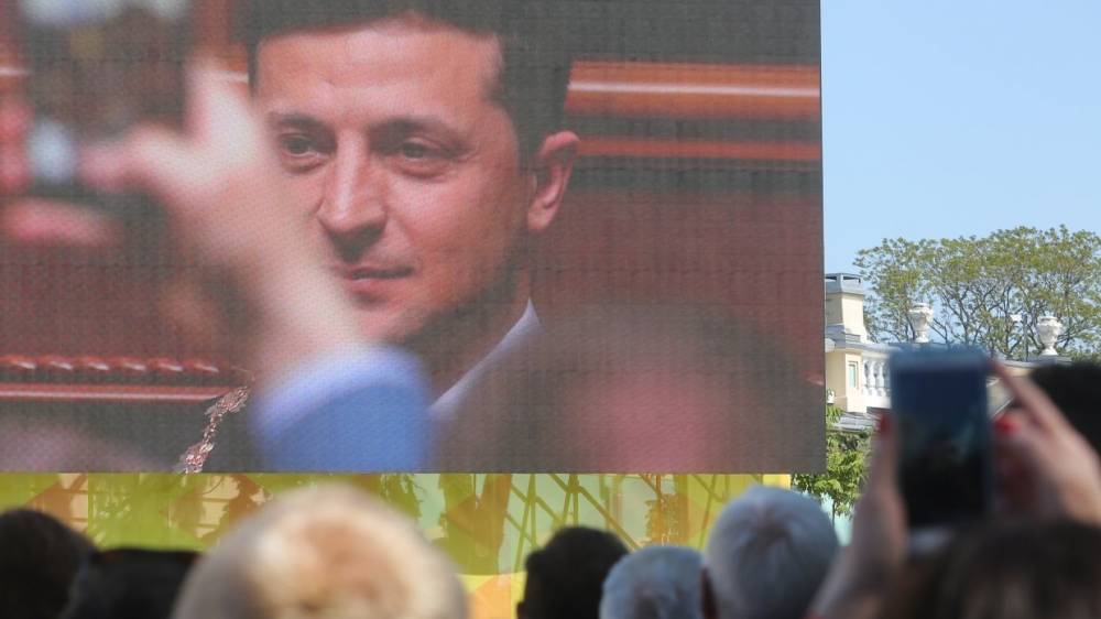 Удар «Зеленой волны» смел все старые политические расклады на Украине