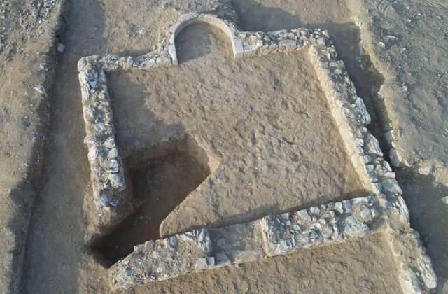 В Израиле нашли одну из древнейших мечетей мира