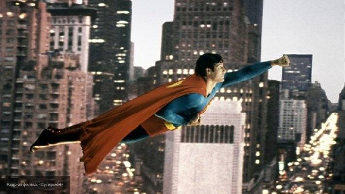 Студия Warner Bros. займется экранизацией комикса о Супермене из советского колхоза