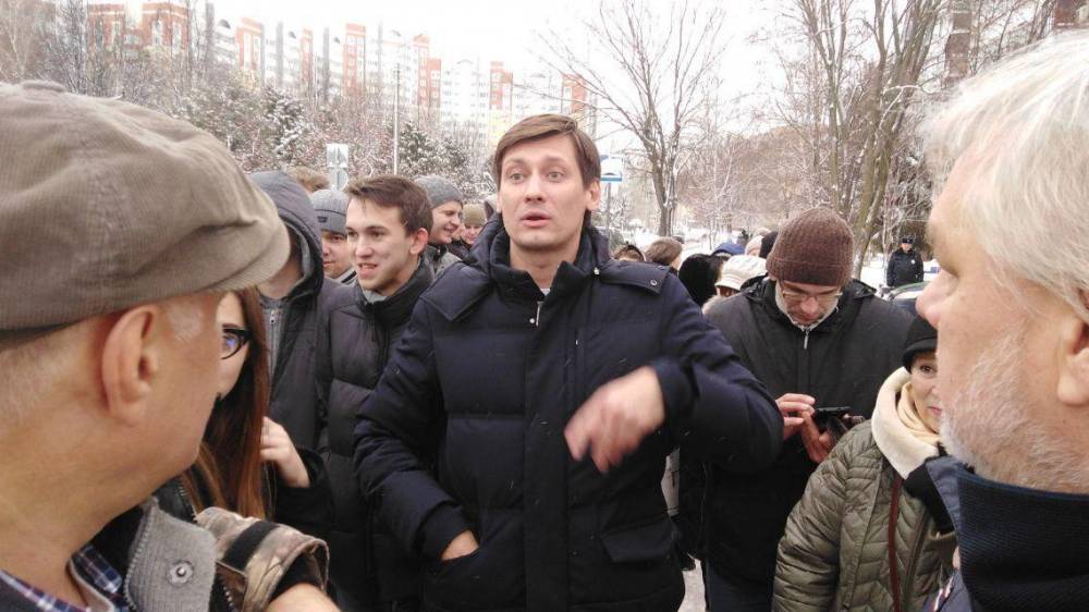 Редакция ФАН осудила неадекватное поведение Гудковых в отношении журналистов