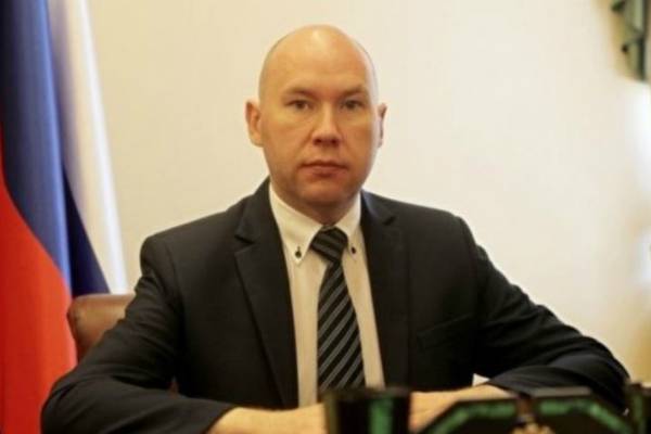 Помощника полпреда президента на Урале официально обвинили в госизмене