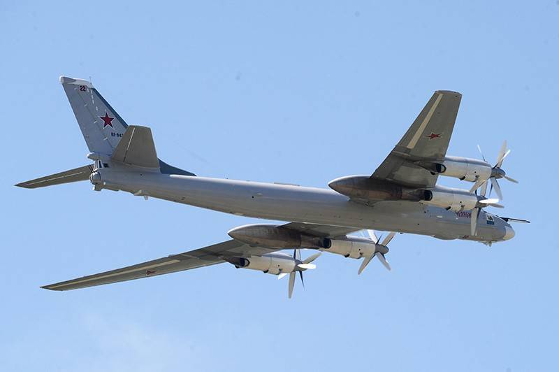 Минобороны опубликовало видео инцидента с Ту-95 и корейскими F-16