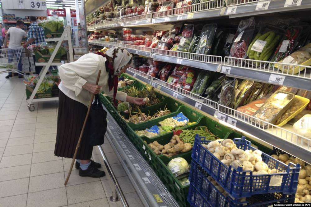 В российских магазинах упаковки продуктов становятся все меньше