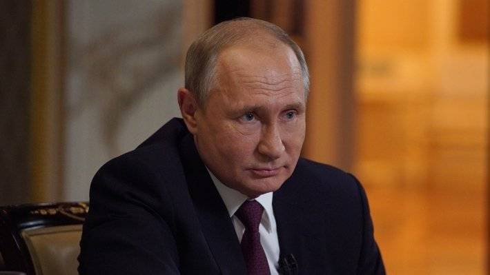 Путин поручил утвердить программу строительства больниц в Севастополе