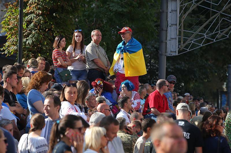 Украина вернет русскому языку статус официального?