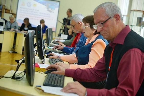Власти потратят 2,9 миллиарда на обучение россиян цифровой экономике