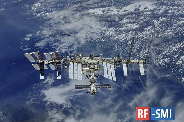 Экипаж "Союза МС-13" перешел на борт Международной космической станции