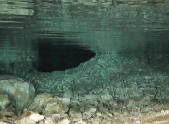 В Новомичуринске обнаружена подводная пещера