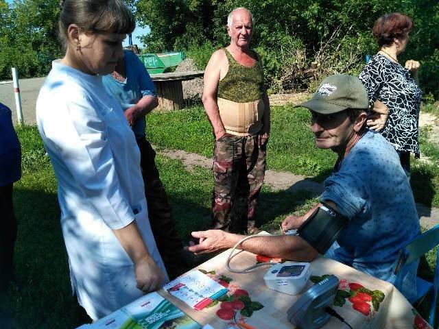 Ульяновские медики укрепляли демографию среди садоводов
