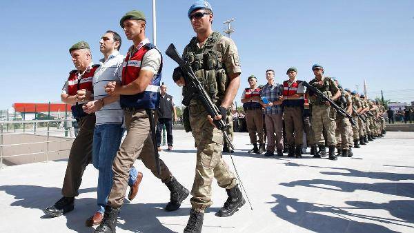 Массовые аресты в турецкой армии: задержаны 47 военных — Новости политики, Новости Большого Ближнего Востока
