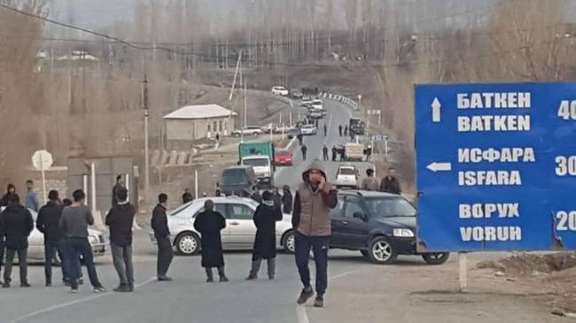 На таджикско-кыргызской границе произошло столкновение: есть жертвы