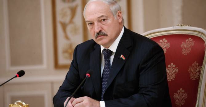 "Лукашенко не ушел, упустил свой шанс, и тем самым подписал себе исторический приговор"