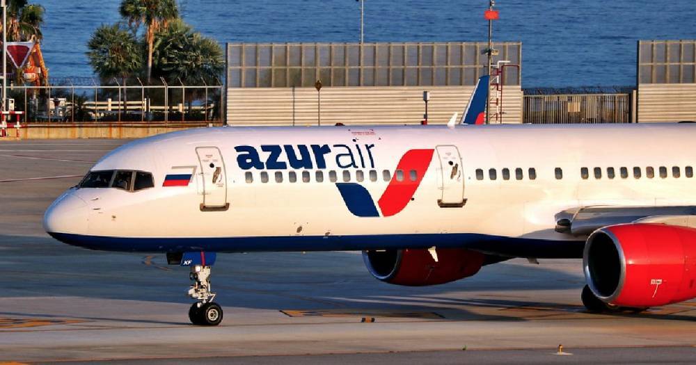 Вылетевший в Москву самолёт Azur Air экстренно вернулся в Анталью.