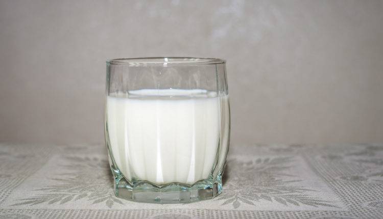Чемезов: В России к концу года запустят маркировку молочных продуктов