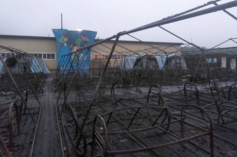 В палаточном лагере в Хабаровском крае произошел пожар, один ребенок погиб