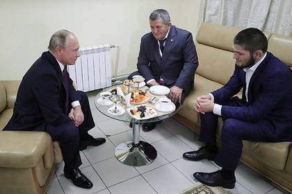 Отец Нурмагомедова рассказал о поддержке Путина
