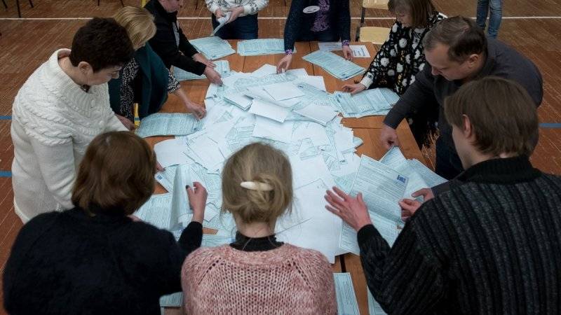 Спецназ направили в Донецкую область для обеспечения порядка при подсчете голосов