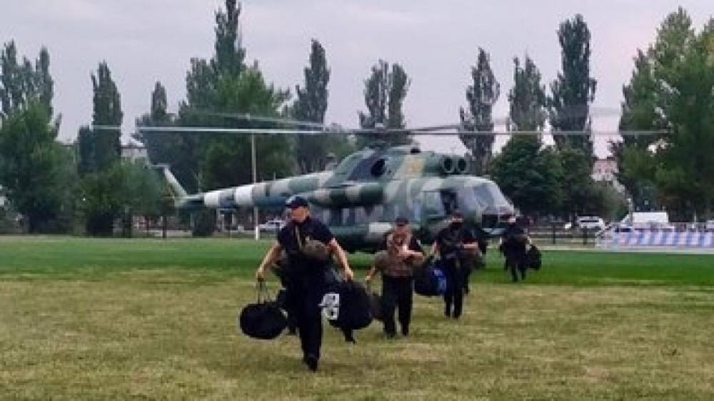 Полиция Украины отправила десант в Донецкую область из-за митинга у избиркома