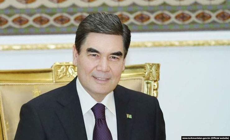 Объявился президент Туркменистана&nbsp;— позвонил по&nbsp;телефону из&nbsp;отпуска