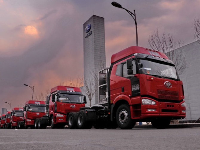 FAW открыл в Омской области новый дилерский центр грузовых автомобилей
