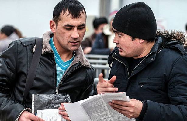 Мигранты не помогут: Россия теряет рабочие руки