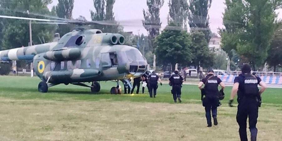 На округ в Покровске отправили вертолет со спецназовцами