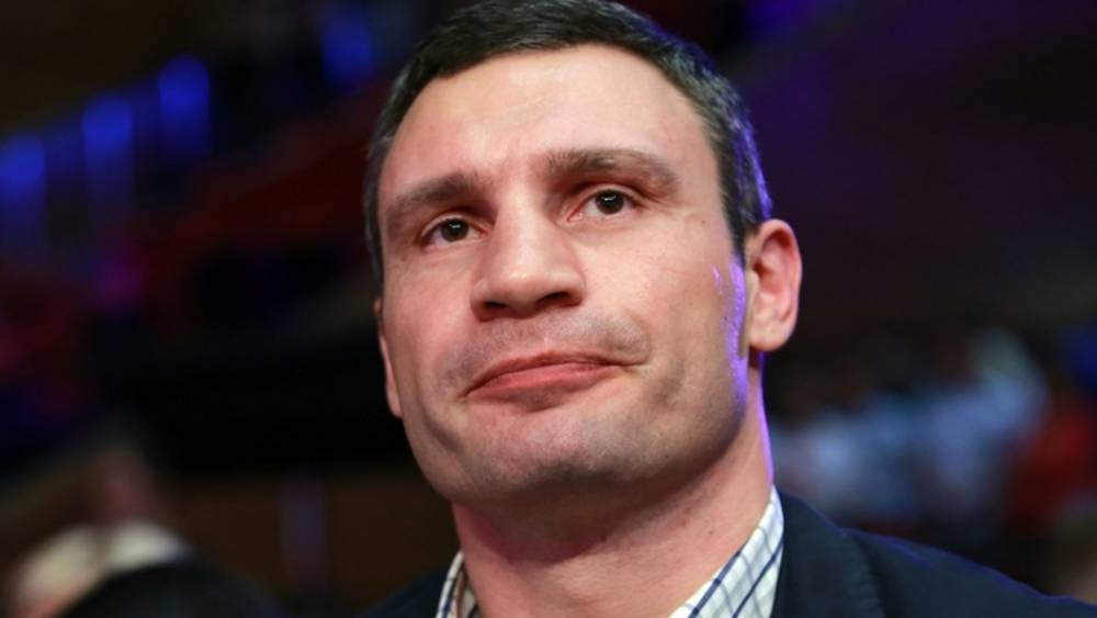 Повестка нашла Кличко: Конфликтующего с Зеленским мэра Киева вызвали на допрос - СМИ