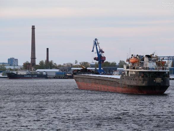 В России задержали судно с украинцами на борту