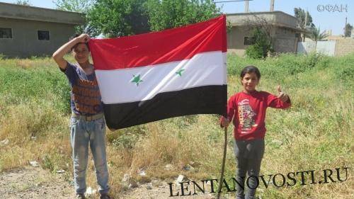 Арабские племена востока Сирии устали от оккупации США и требуют вернуть власть Дамаску
