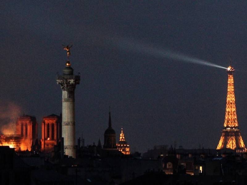 Архитектор сообщил о риске обрушения собора Парижской Богоматери