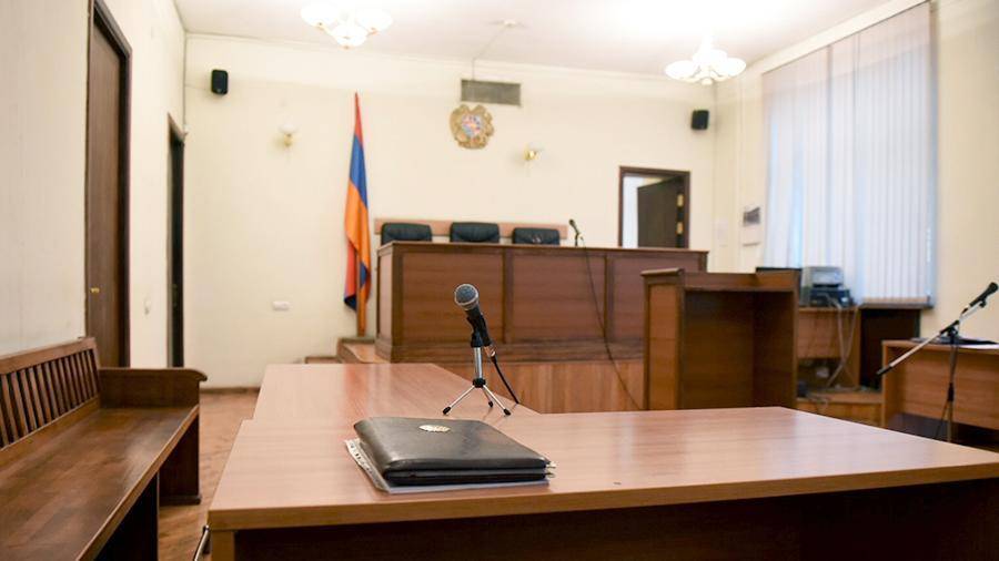 Суд в Армении признал незаконным арест имущества бывшего президента Кочаряна