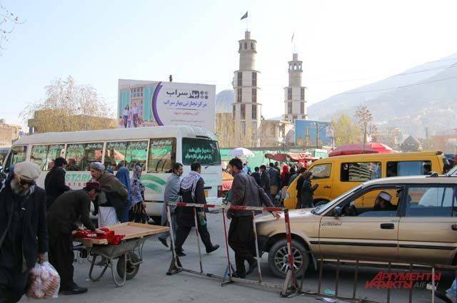 В Кабуле при подрыве на бомбе ранены трое хорватских военных