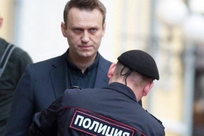 Навального опять задержали. Сколько суток на этот раз?