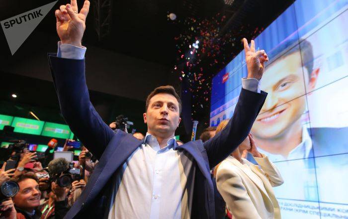 Зеленский против Кличко: президент Украины хочет уволить мэра Киева