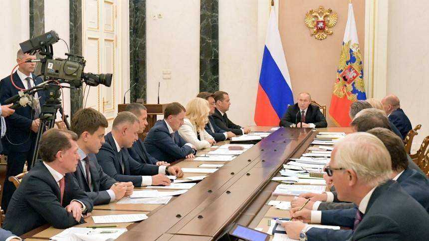 Видео: Почему Путин не доволен работой губернатора Иркутска