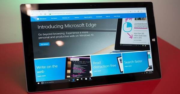 Windows 10 тайком передает в Microsoft историю веб-серфинга пользователя
