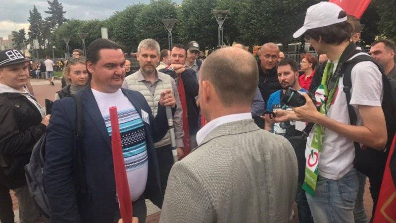 Стариков назвал митинг оппозиции в Петербурге «позорным зрелищем»
