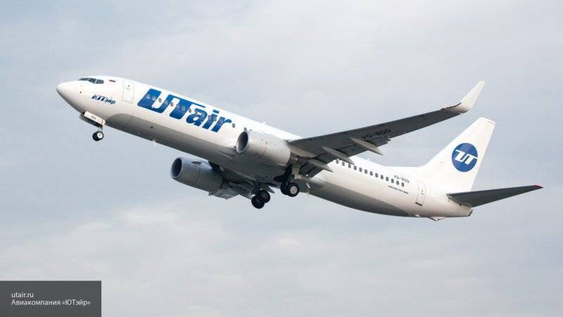 Больше трех часов задерживается рейс компании UTair из Ханты-Мансийска в Москву