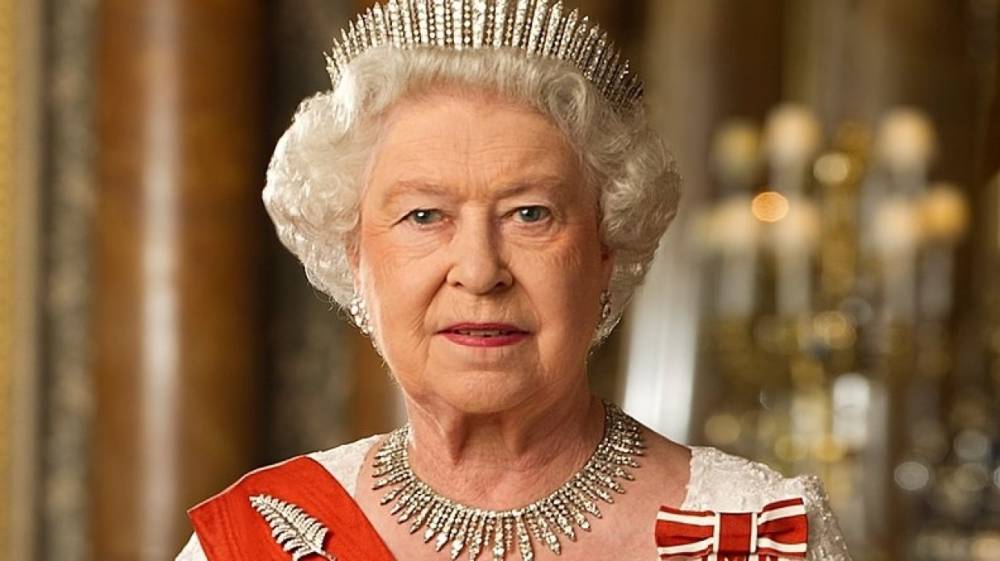 Биограф Елизаветы II рассказал, что королева боялась встреч с Дианой
