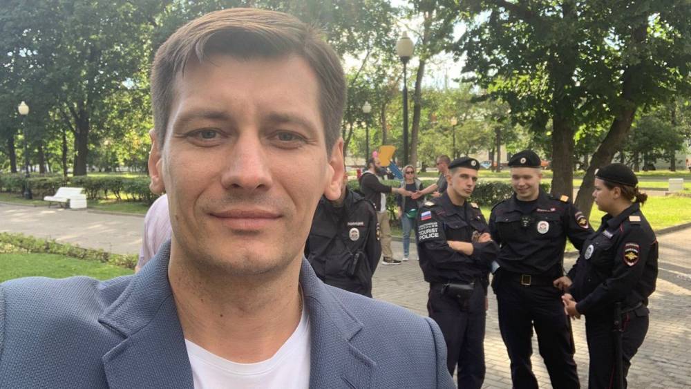 Гудкову «светит» уголовное дело из-за попытки помешать избирательному процессу в Москве